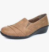 Elizabeth Ladies Tan Comfort Shoe