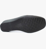 Elizabeth Ladies Tan Comfort Shoe